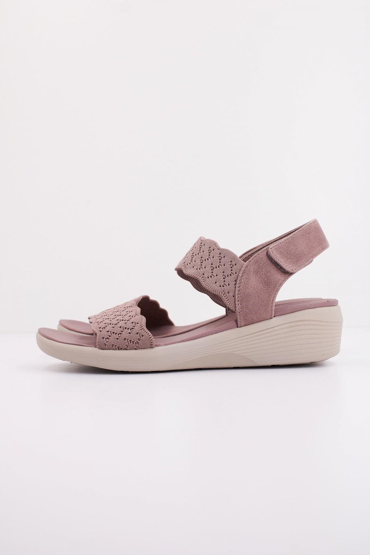 SKECHERS ARYA en color VIOLETA  (1)