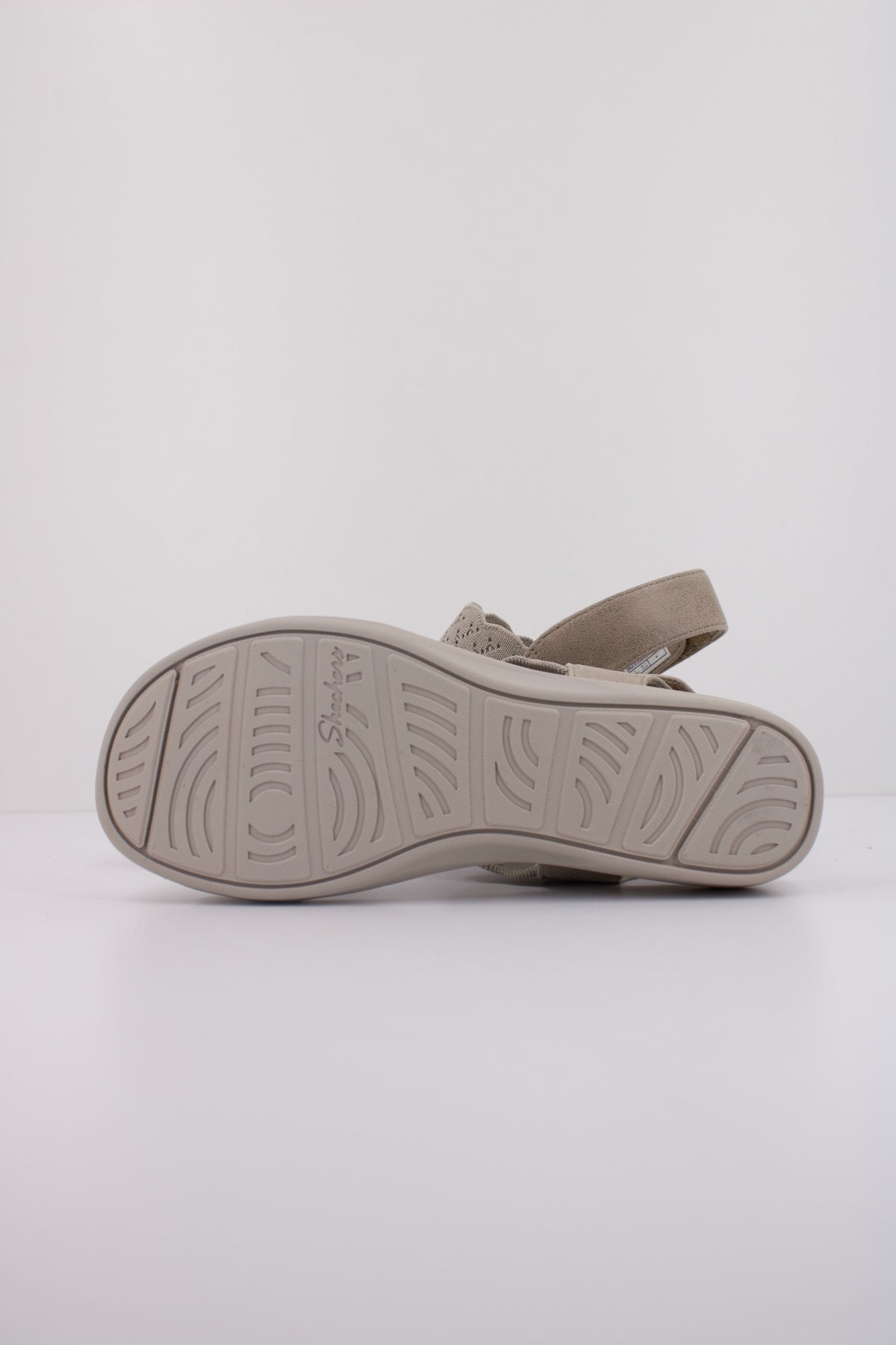 SKECHERS ARYA en color BEIS  (5)