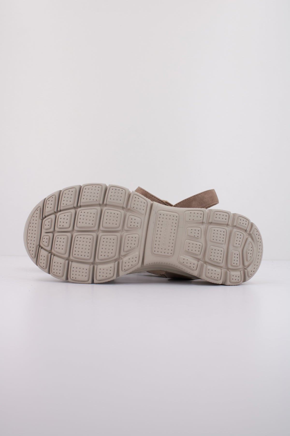 SKECHERS EASY GOING en color MARRON  (5)