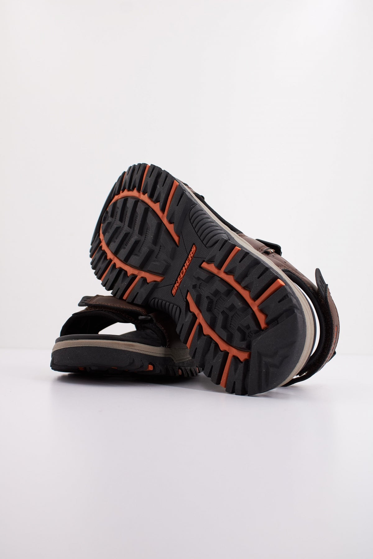 SKECHERS PREWITT en color MARRON  (5)