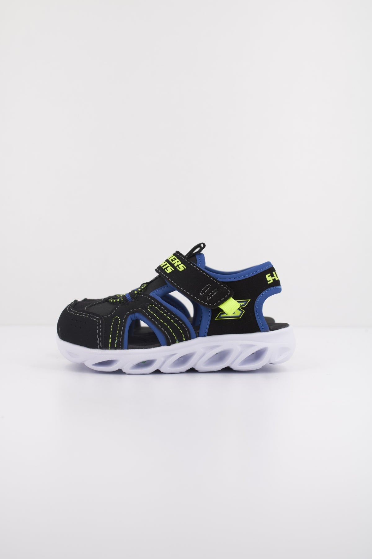 SKECHERS  HYPNO-SPLASH en color NEGRO  (1)
