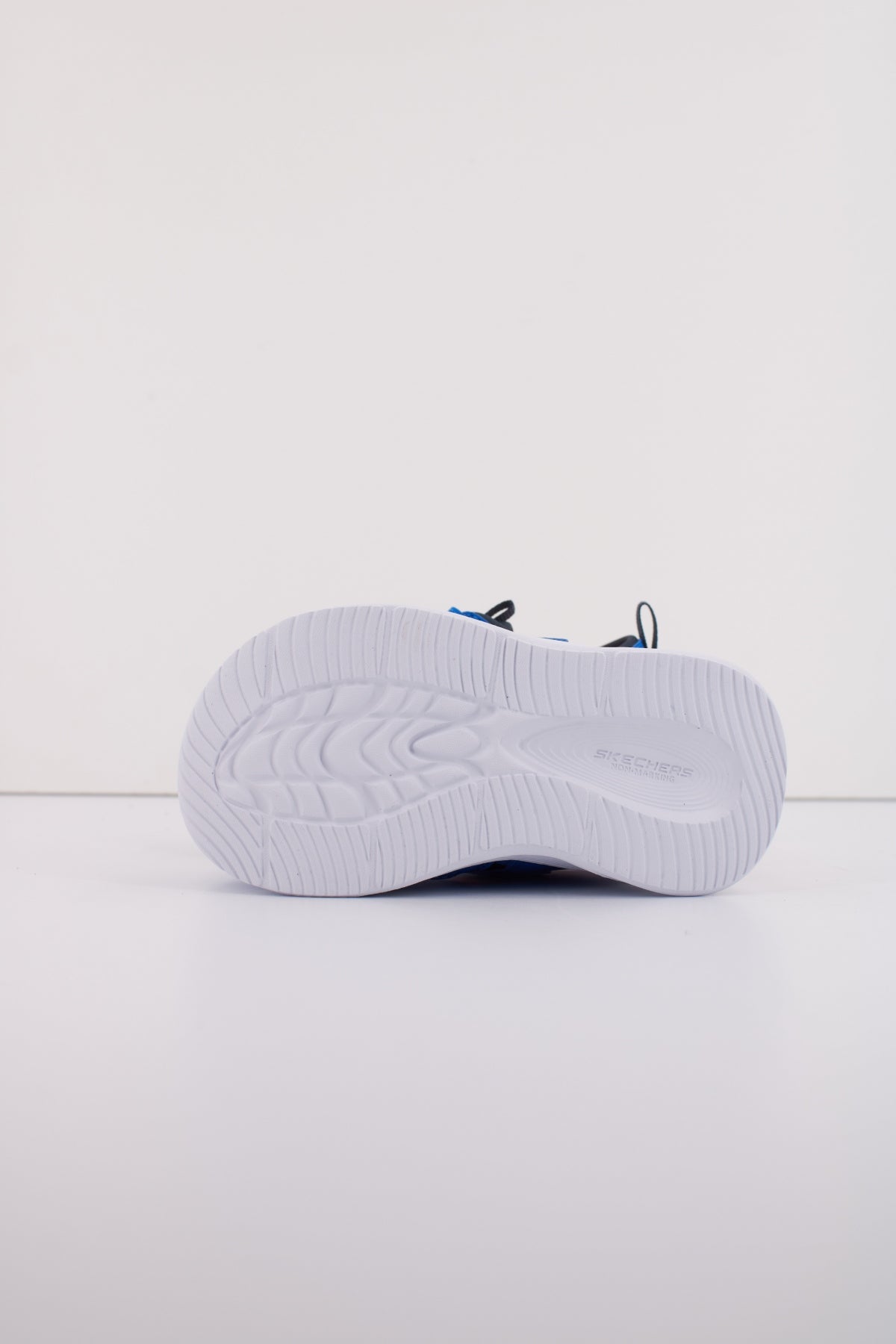 SKECHERS HYPER COAST en color AZUL  (5)