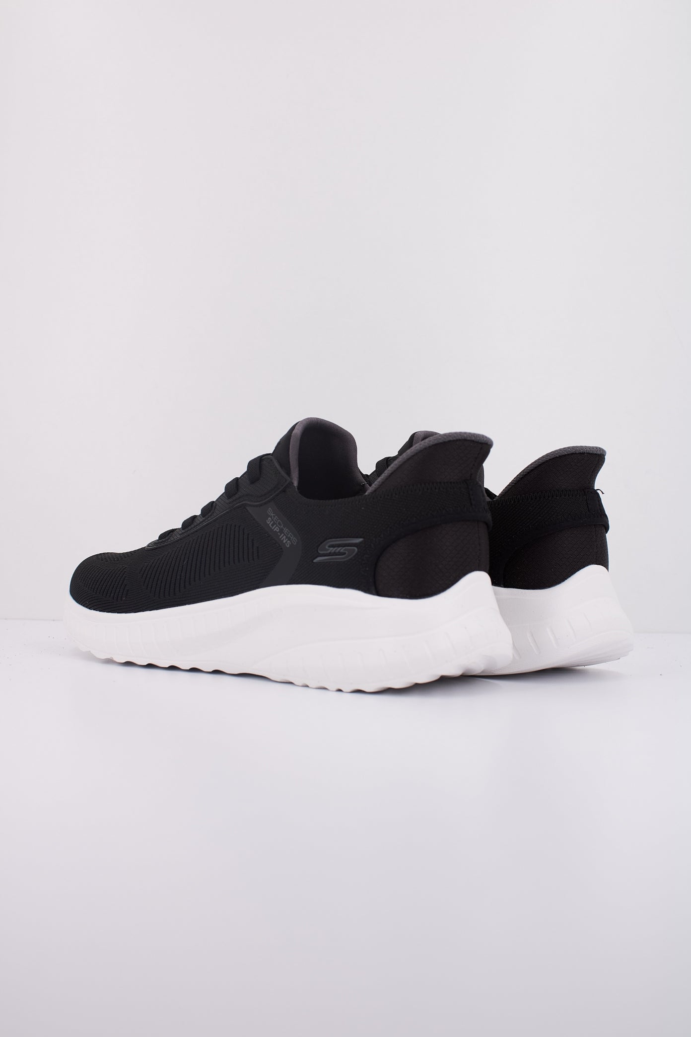 SKECHERS SLIP-INS BOBS SQUAD CHAOS en color NEGRO  (4)