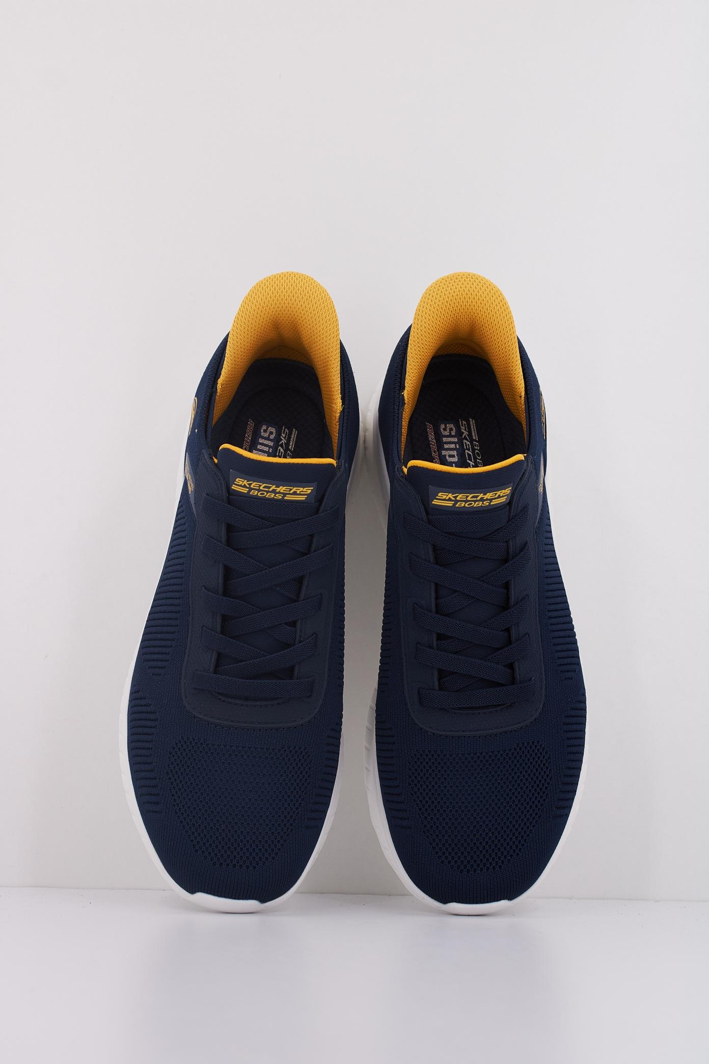 SKECHERS BOB SQUAD CHAOS SOLID STEP en color AZUL  (3)