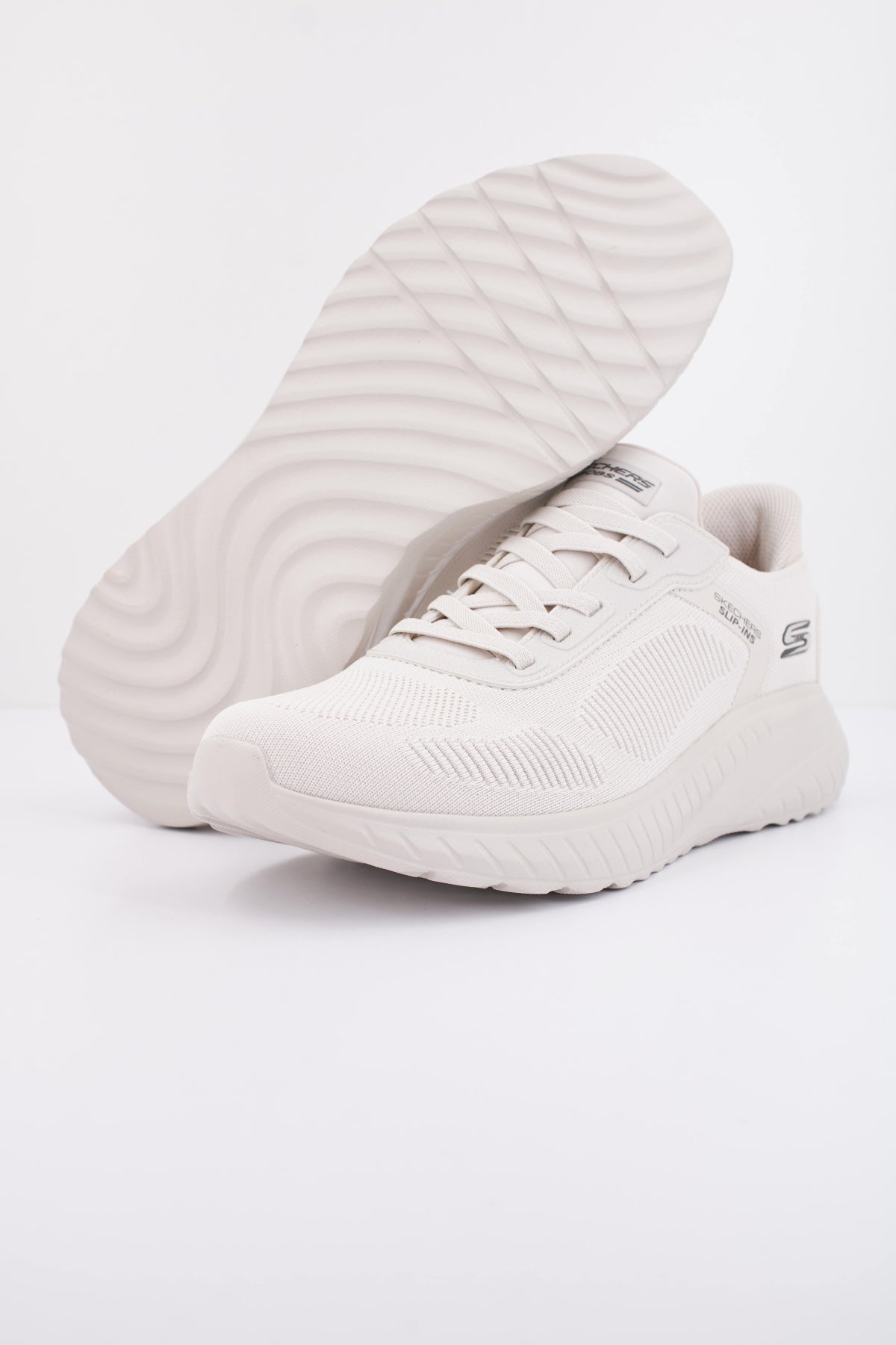 SKECHERS S BOB SQUAD CHAOS SOLID STEP en color BLANCO  (5)