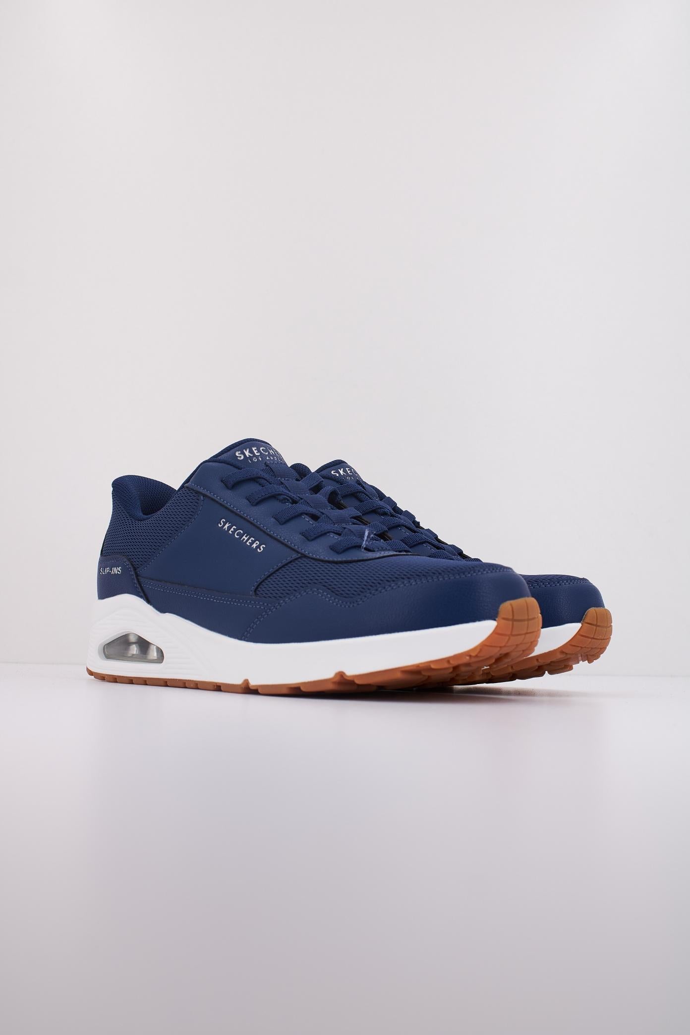 SKECHERS UNO - BANKSIA SLIP-INS en color AZUL  (2)