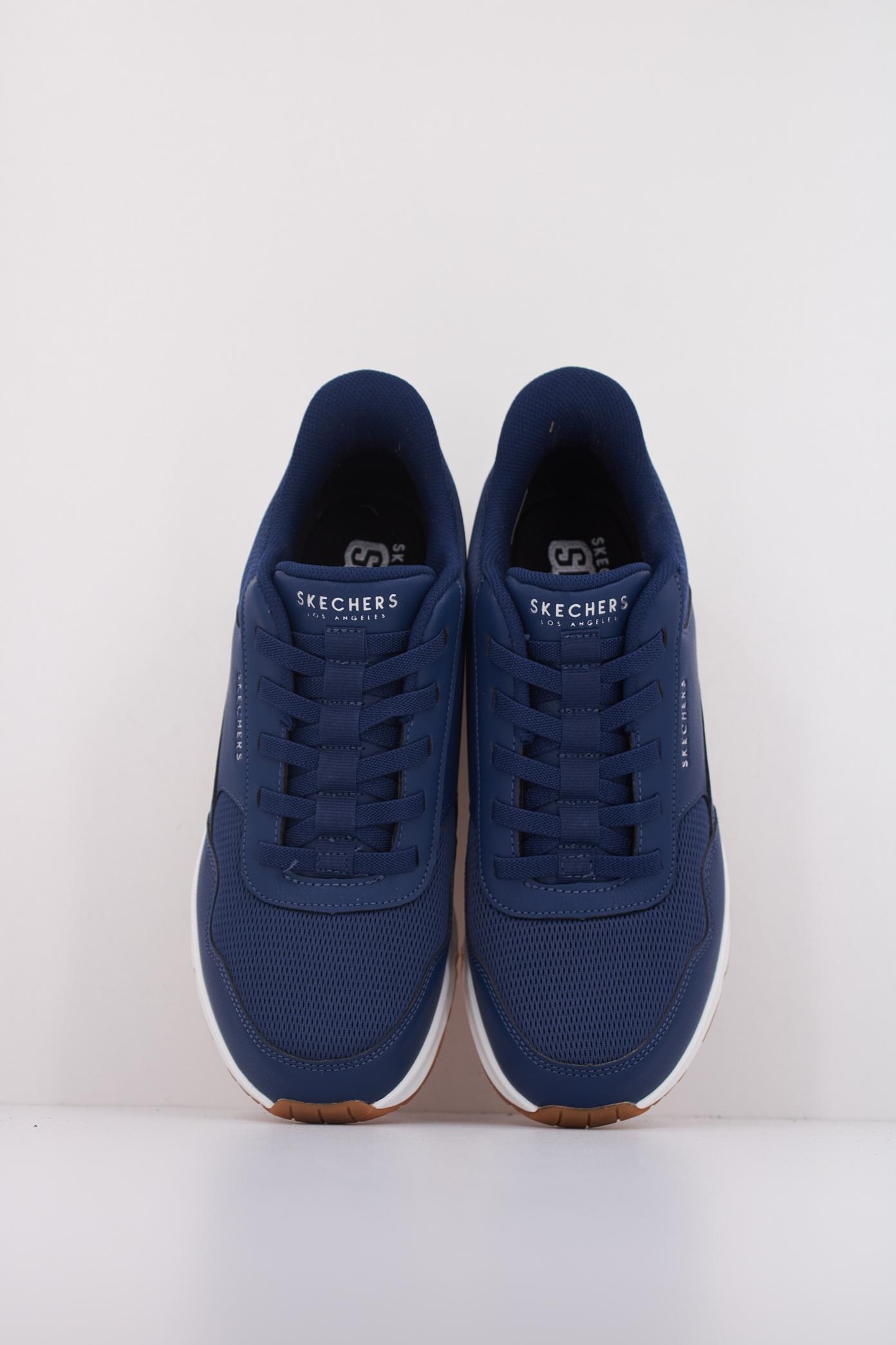 SKECHERS UNO - BANKSIA SLIP-INS en color AZUL  (3)
