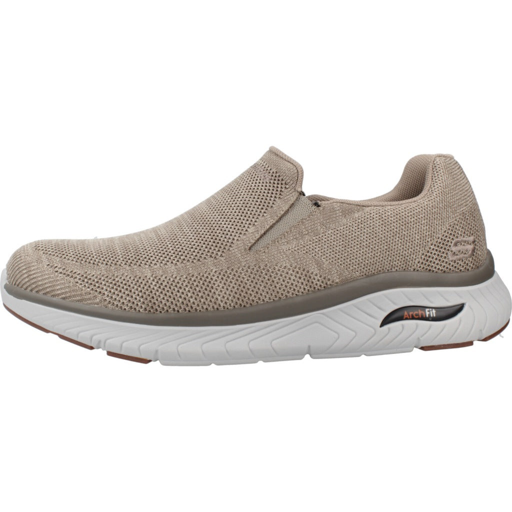 SKECHERS  ARCH FIT CROSSER  en color MARRON  (2)
