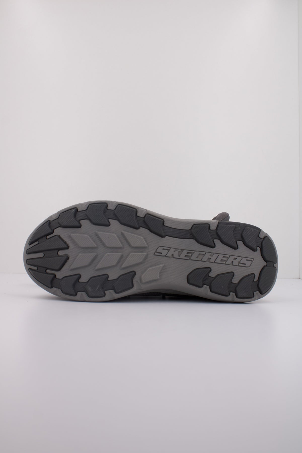 SKECHERS G POLLARD en color GRIS  (5)
