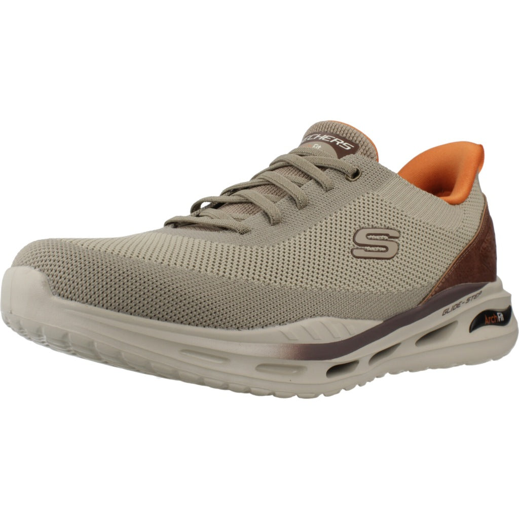SKECHERS ARCH FIT ORVAN en color VERDE  (1)