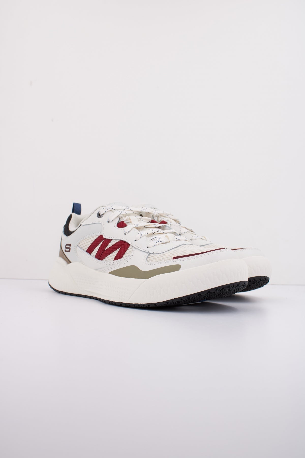 SKECHERS CYRUS en color BLANCO  (2)