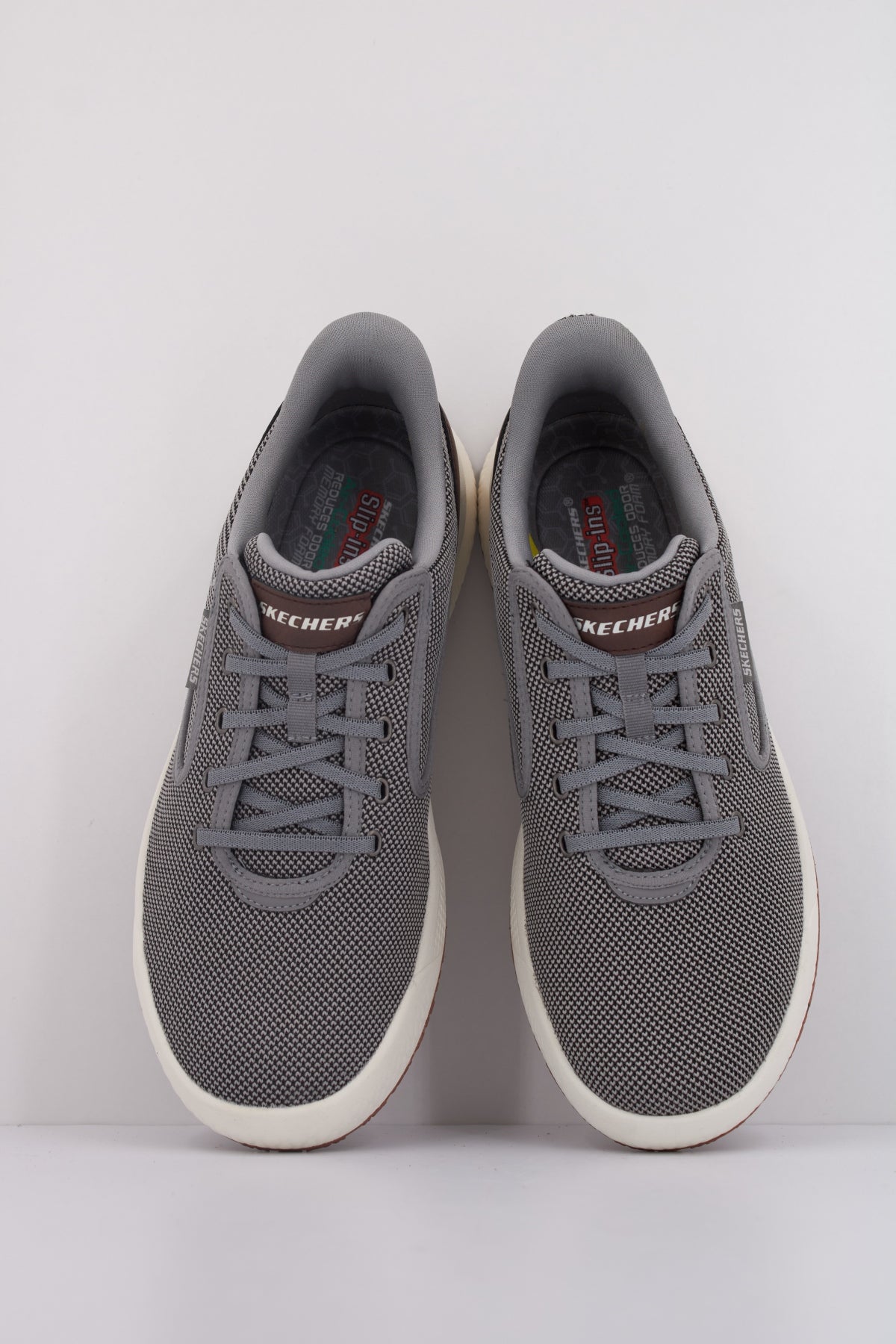 SKECHERS SLIP-INS CYRUS SHAW en color GRIS  (3)