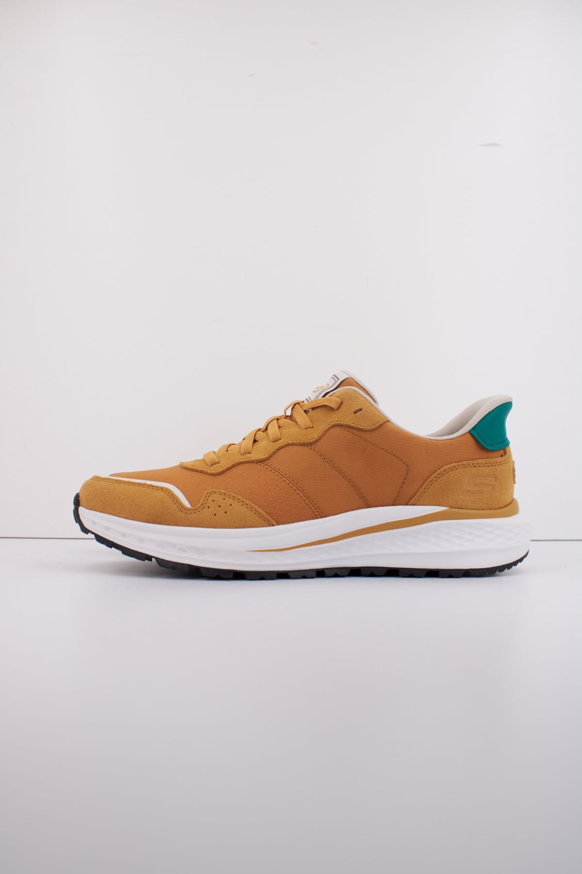 SKECHERS SLIP-INS SLADE ULTRA-MERCER en color AMARILLO  (1)