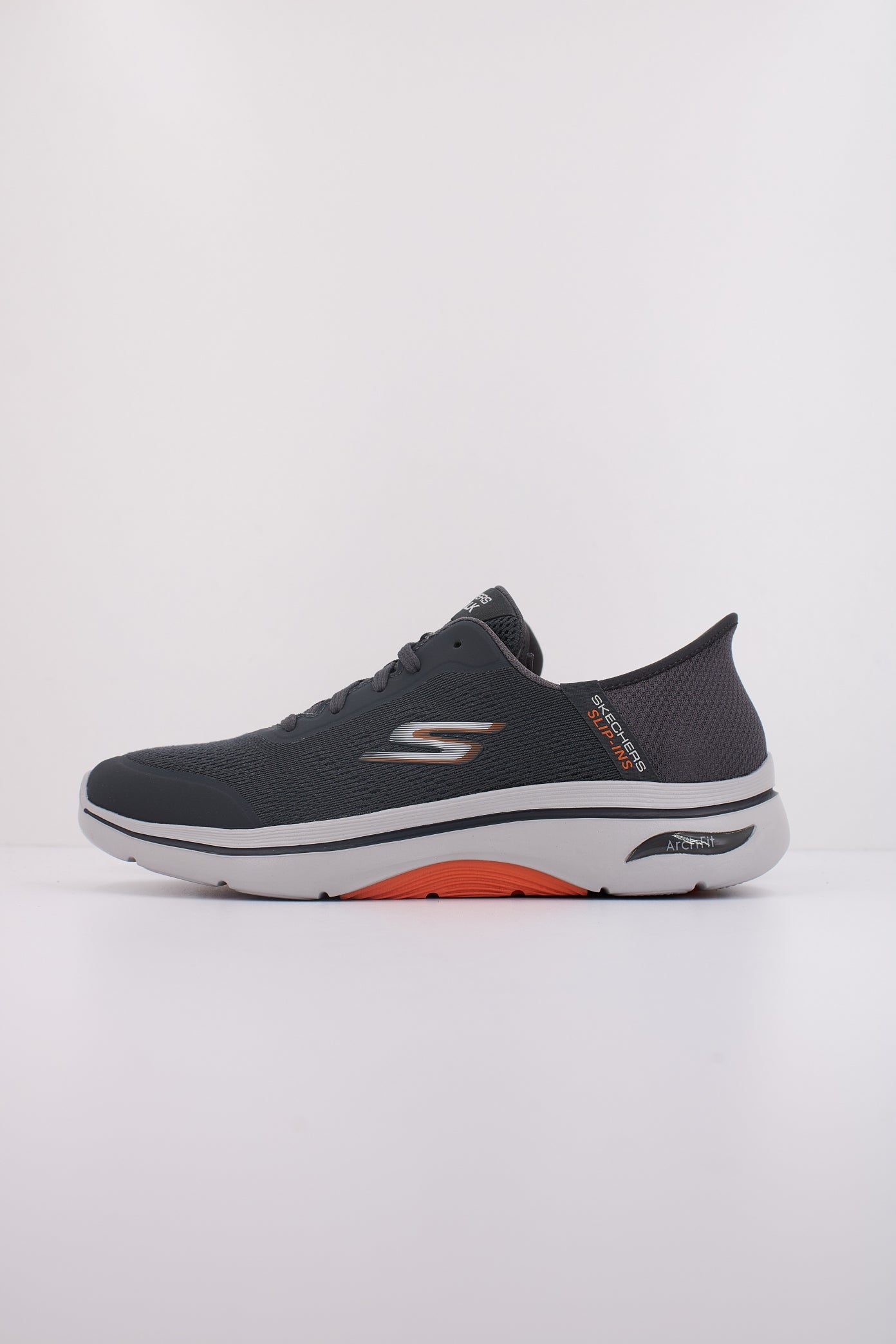 SKECHERS GO WALK ARCH . en color GRIS  (1)