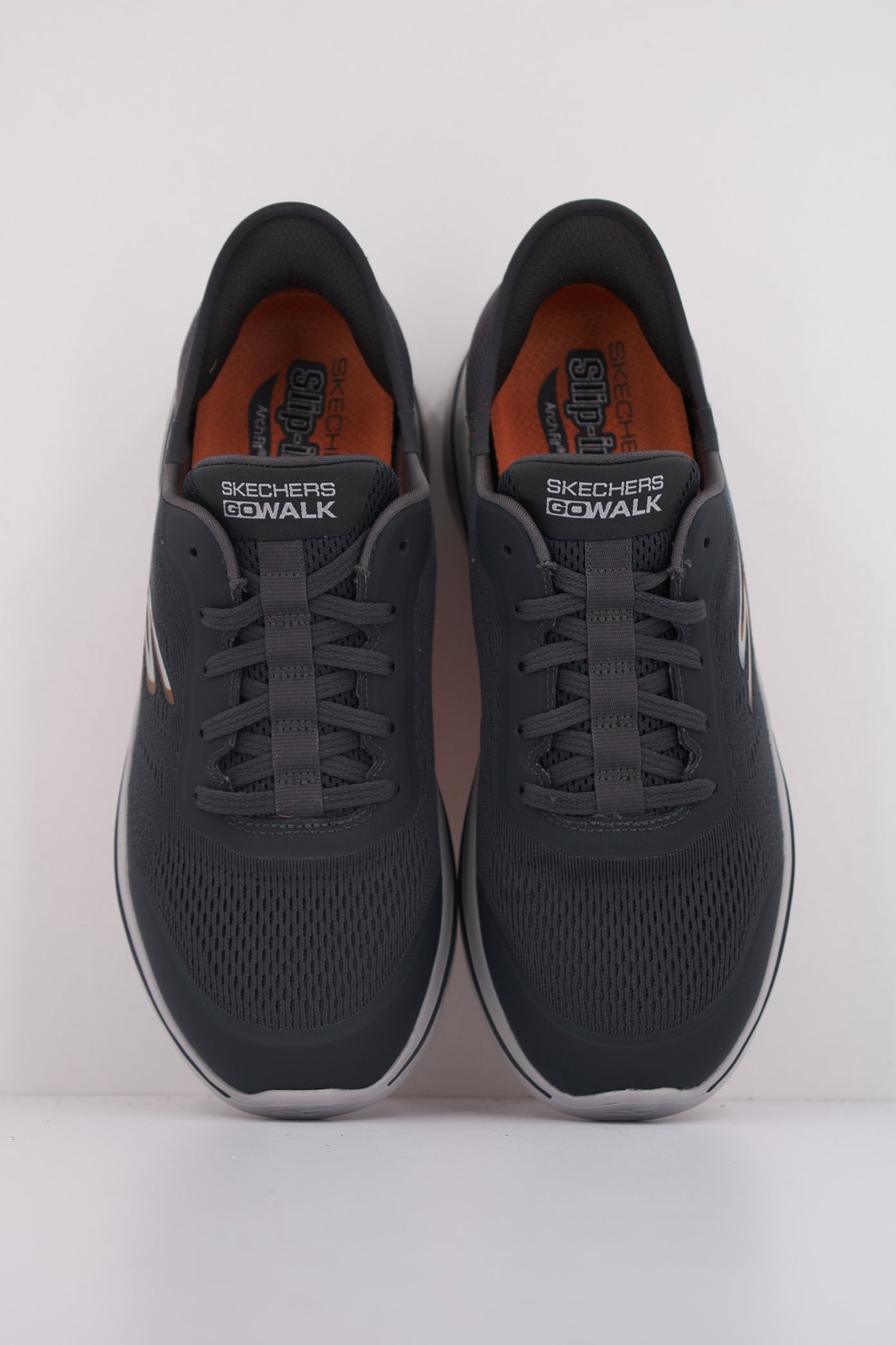 SKECHERS GO WALK ARCH . en color GRIS  (3)