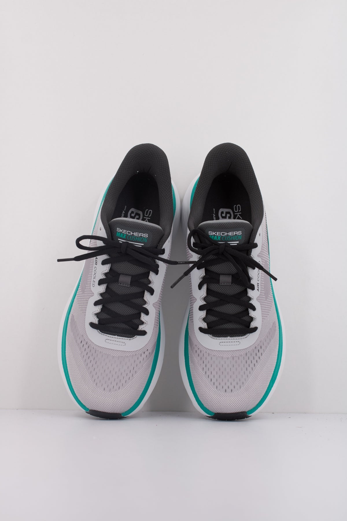 SKECHERS MAX CUSHIONING END en color GRIS  (3)