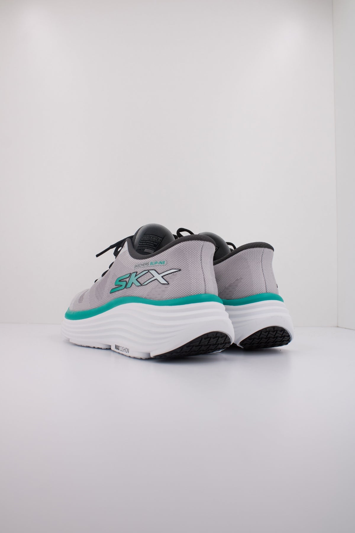 SKECHERS MAX CUSHIONING END en color GRIS  (4)