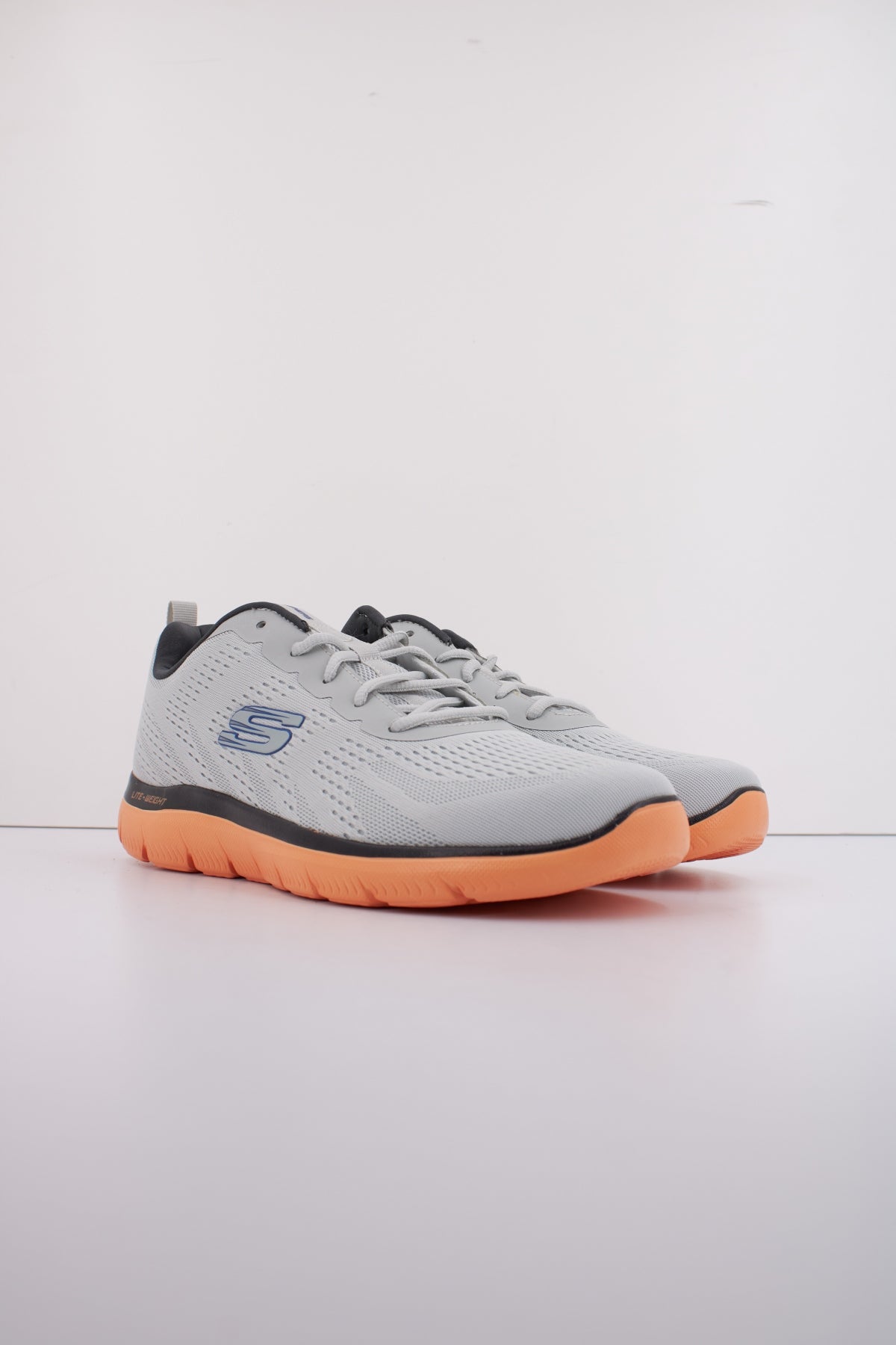 SKECHERS SUMMITS en color GRIS  (2)