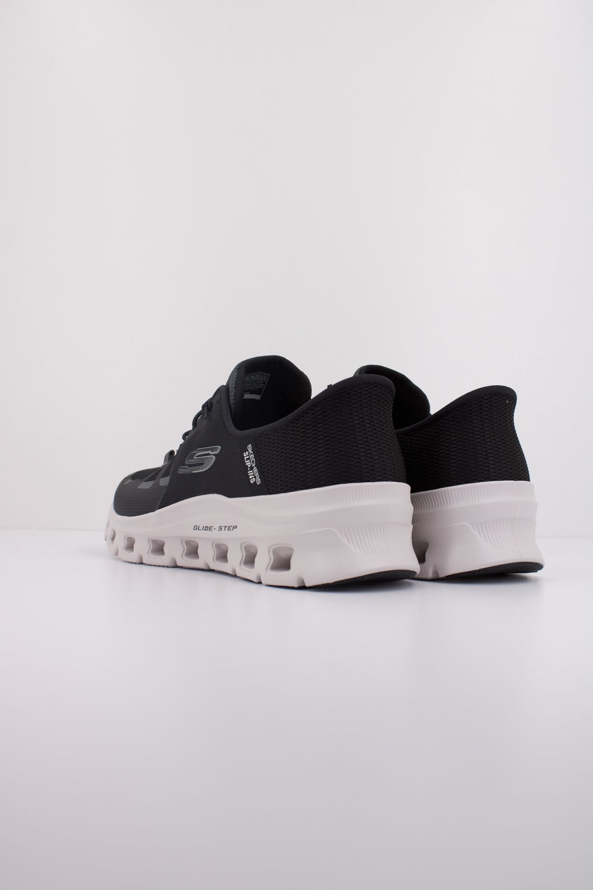 SKECHERS  GLIDE STEP PRO  en color NEGRO  (4)