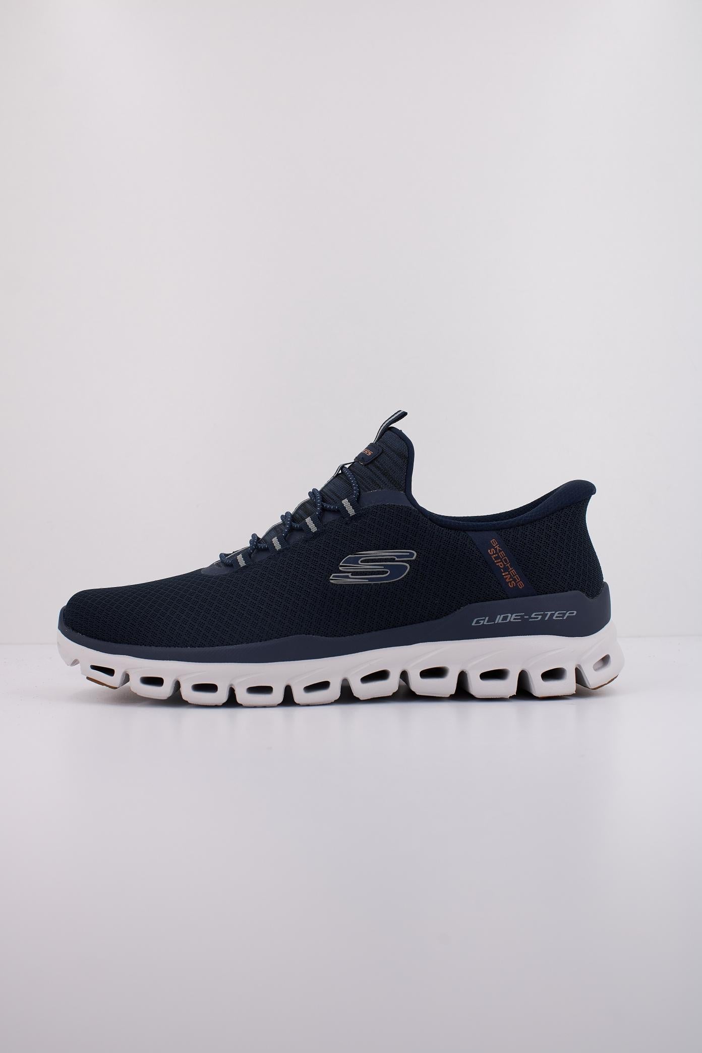 SKECHERS SLIP-INS S SUMMITS en color AZUL  (1)