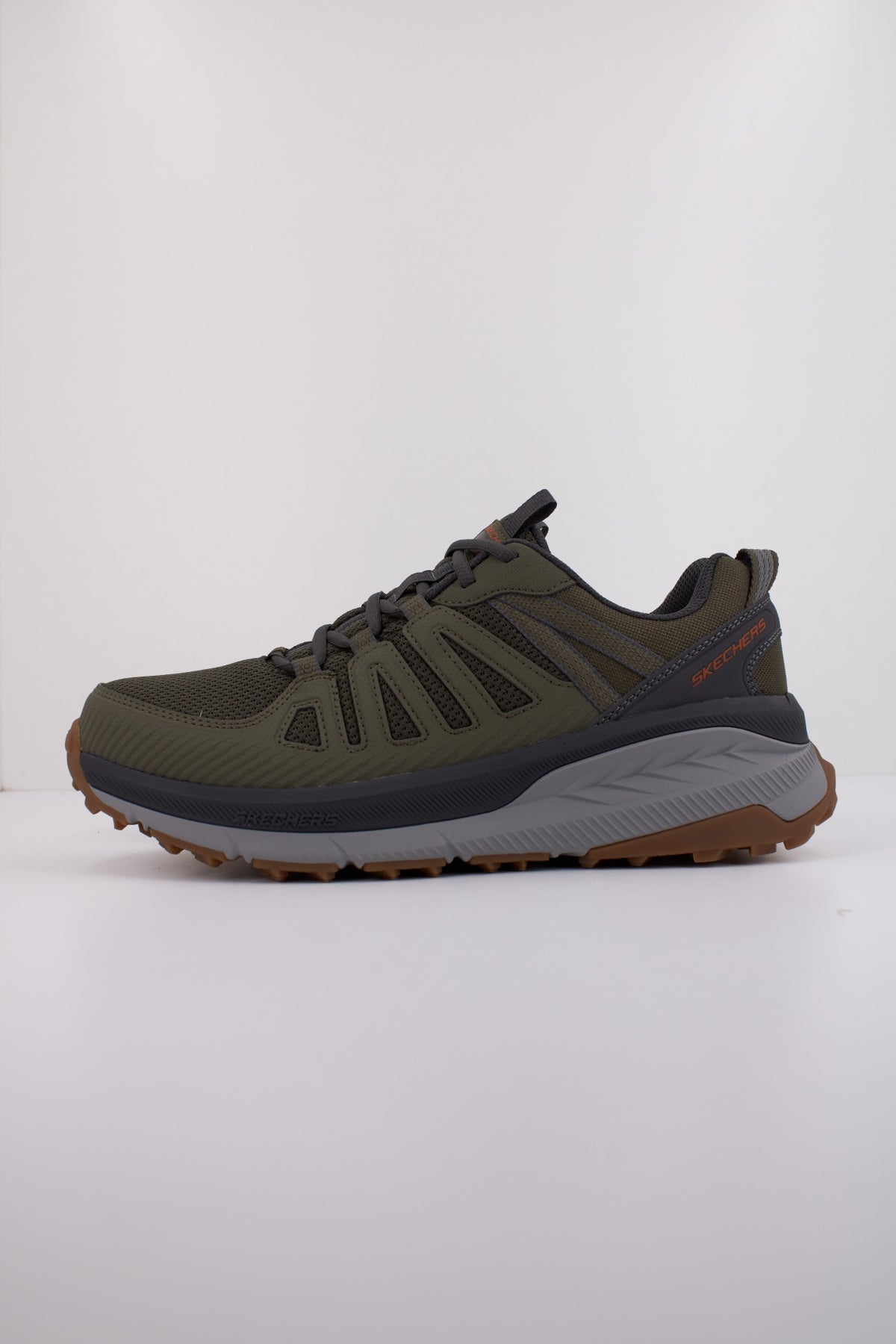 SKECHERS  SWITCH BACK  en color VERDE  (1)