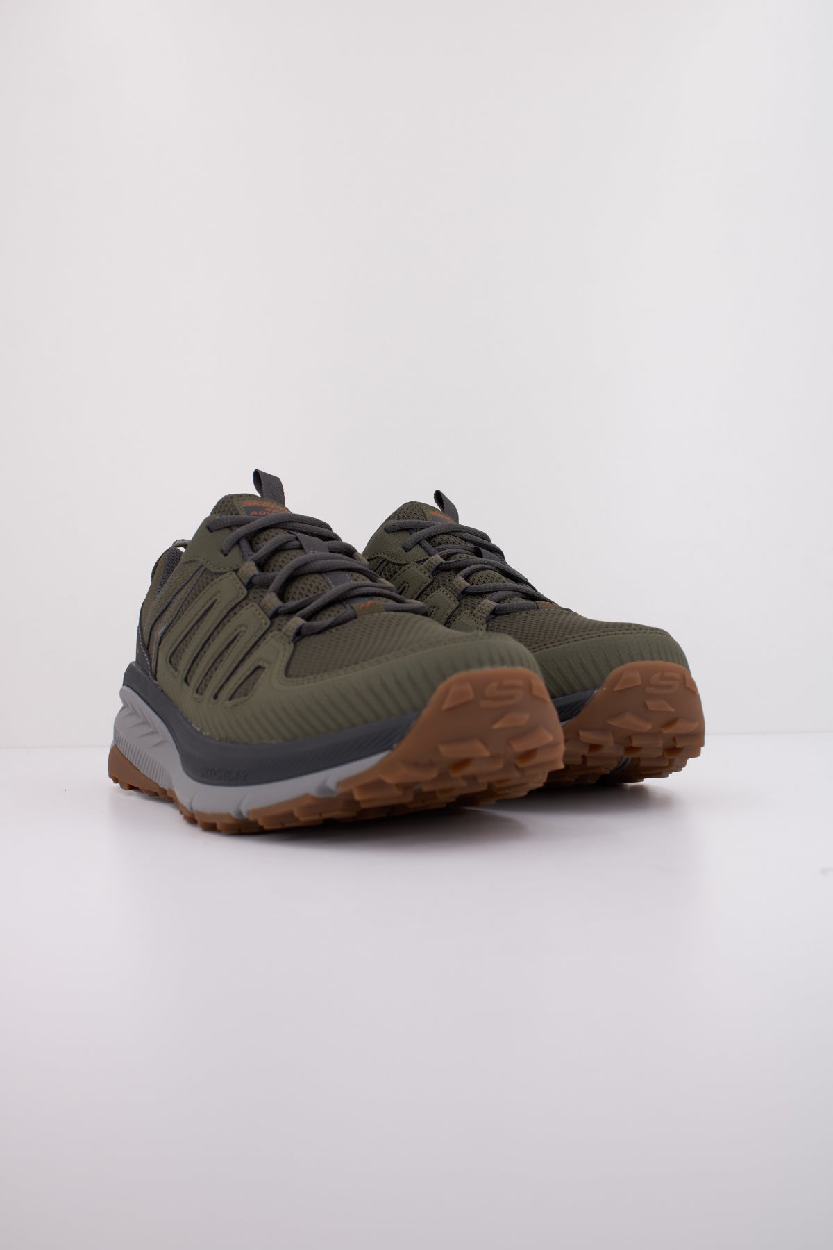 SKECHERS  SWITCH BACK  en color VERDE  (2)