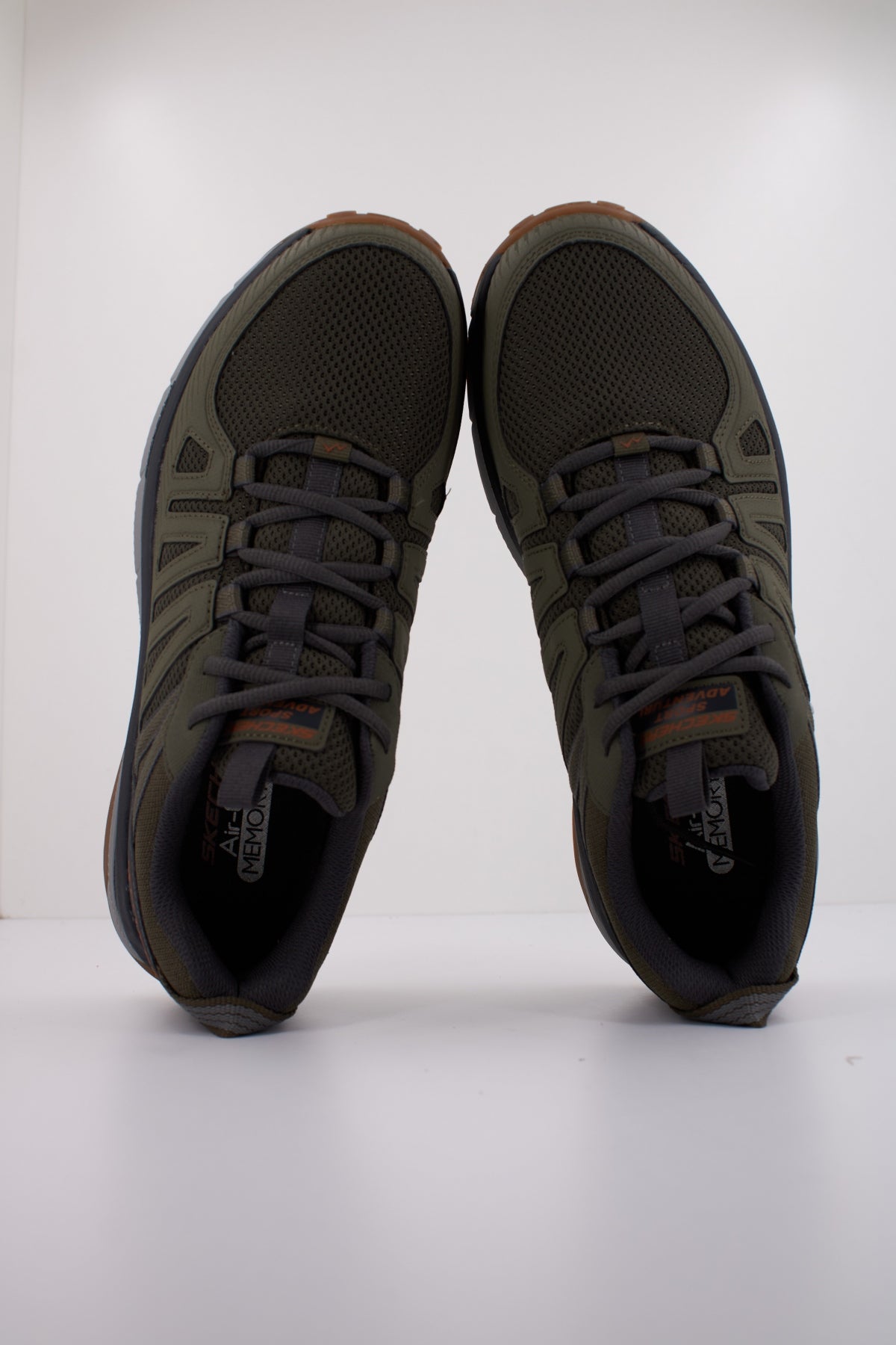 SKECHERS  SWITCH BACK  en color VERDE  (3)