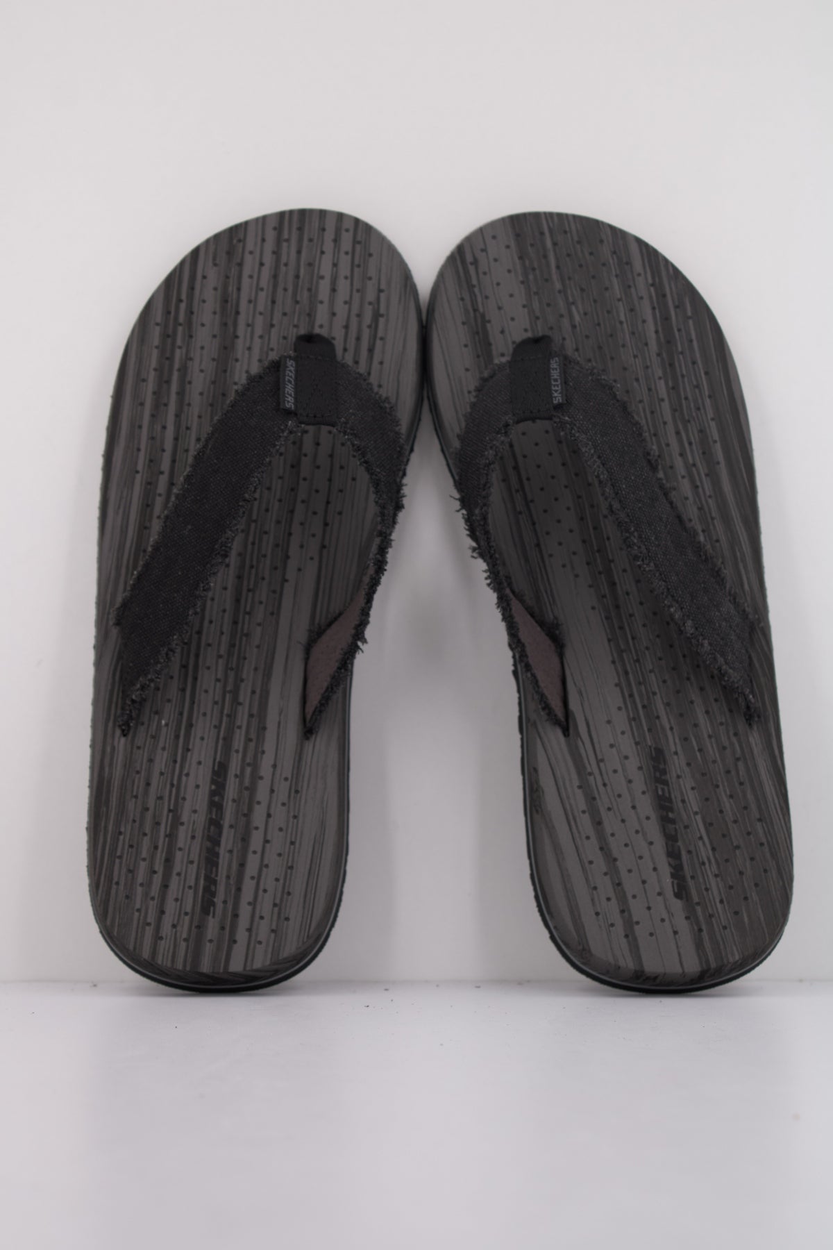SKECHERS TANTRICFRITZ en color NEGRO  (3)
