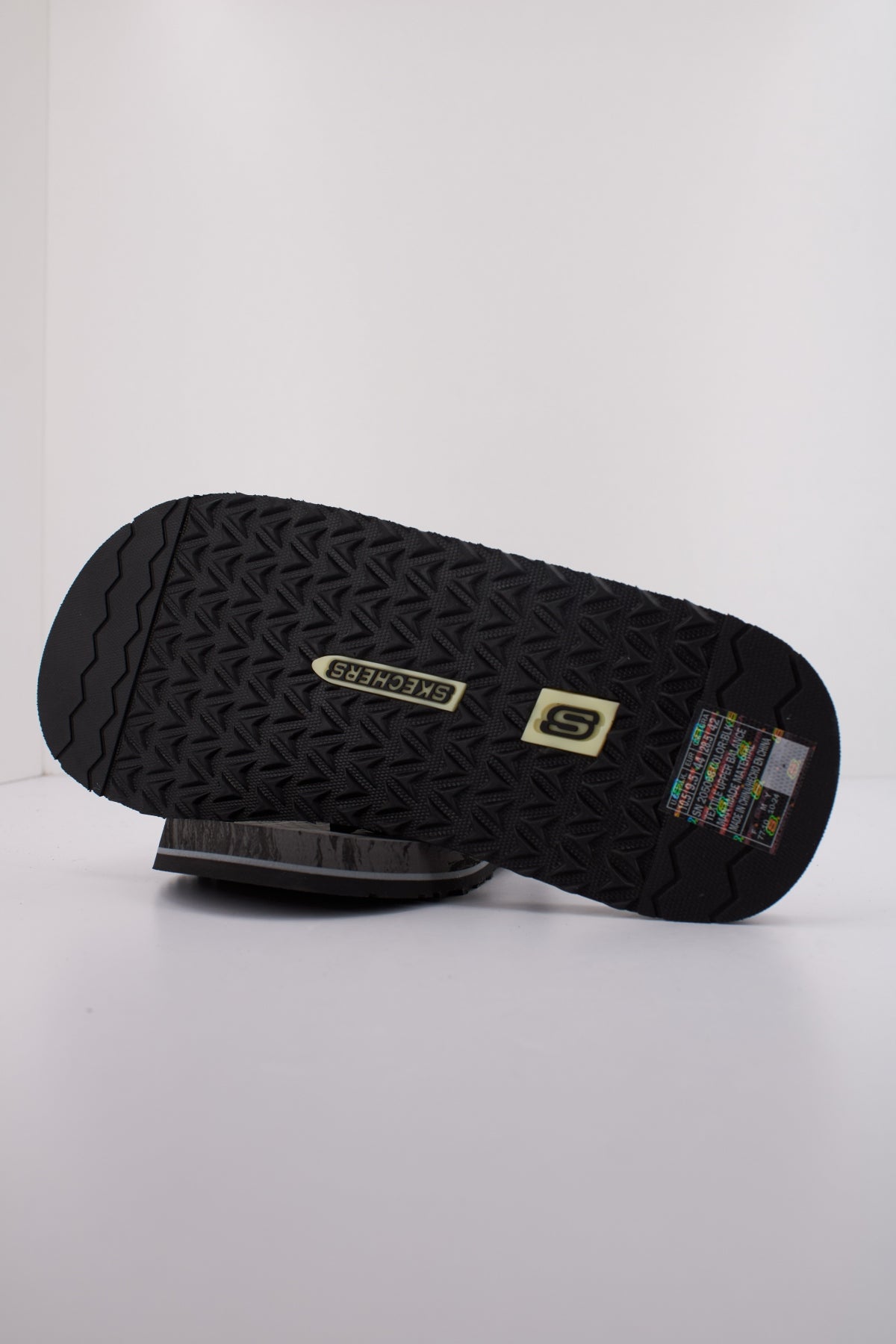 SKECHERS TANTRICFRITZ en color NEGRO  (5)