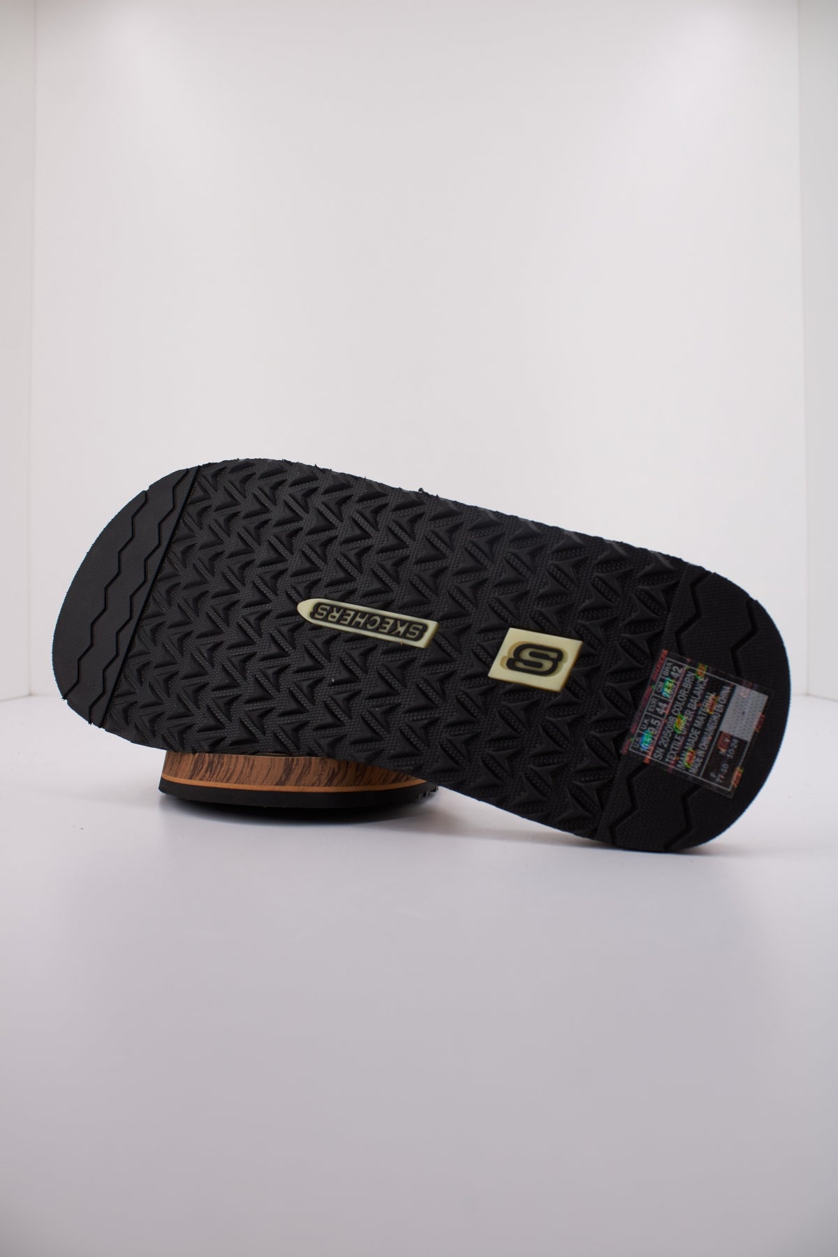 SKECHERS TANTRICFRITZ en color MARRON  (5)
