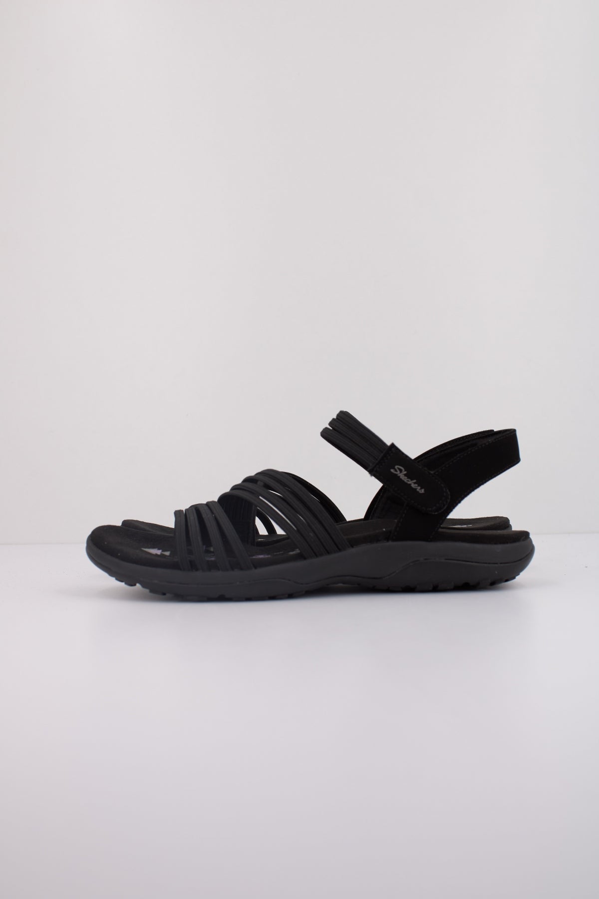 SKECHERS S en color NEGRO  (1)
