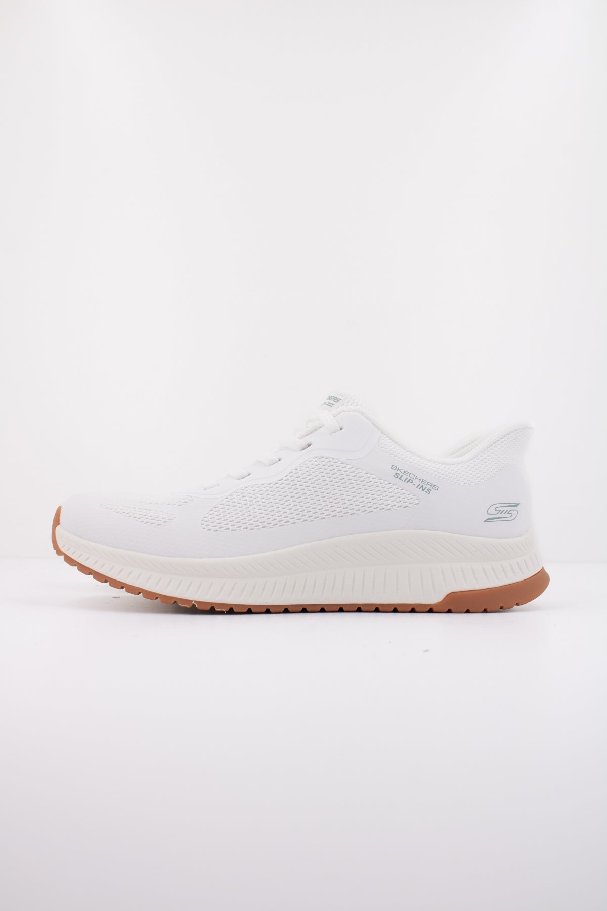 SKECHERS BOBS SQUAD  STAPLE LOOK en color BLANCO  (1)