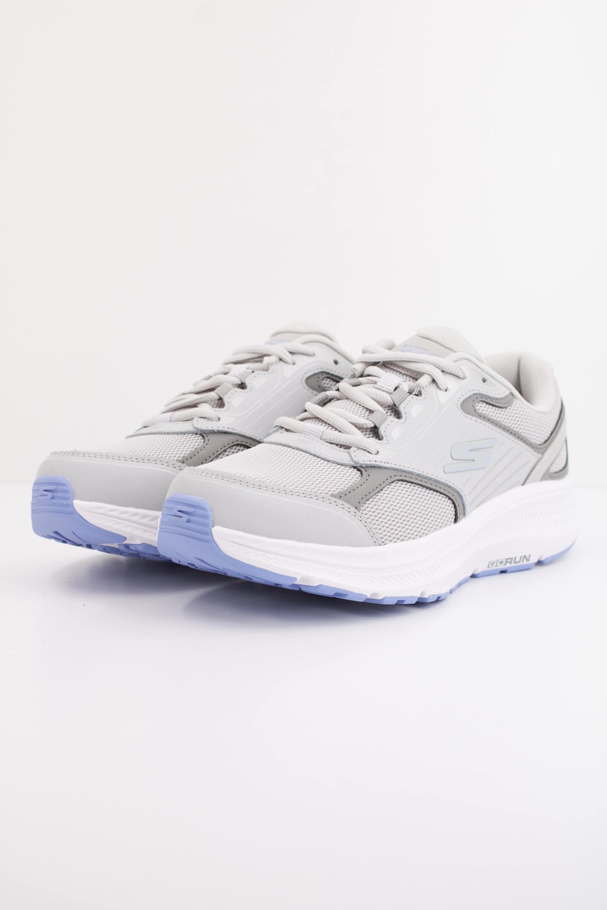 SKECHERS RUN CONSISTENT . ADVA en color GRIS  (2)