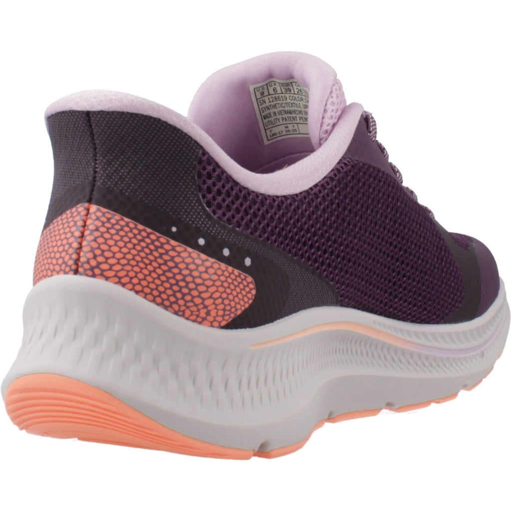 SKECHERS GO RUN ELEVATE . BANYAN en color VIOLETA  (3)