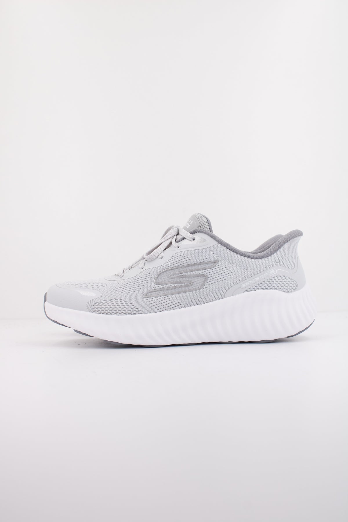 SKECHERS GO RUN NOW REGENT en color GRIS  (1)