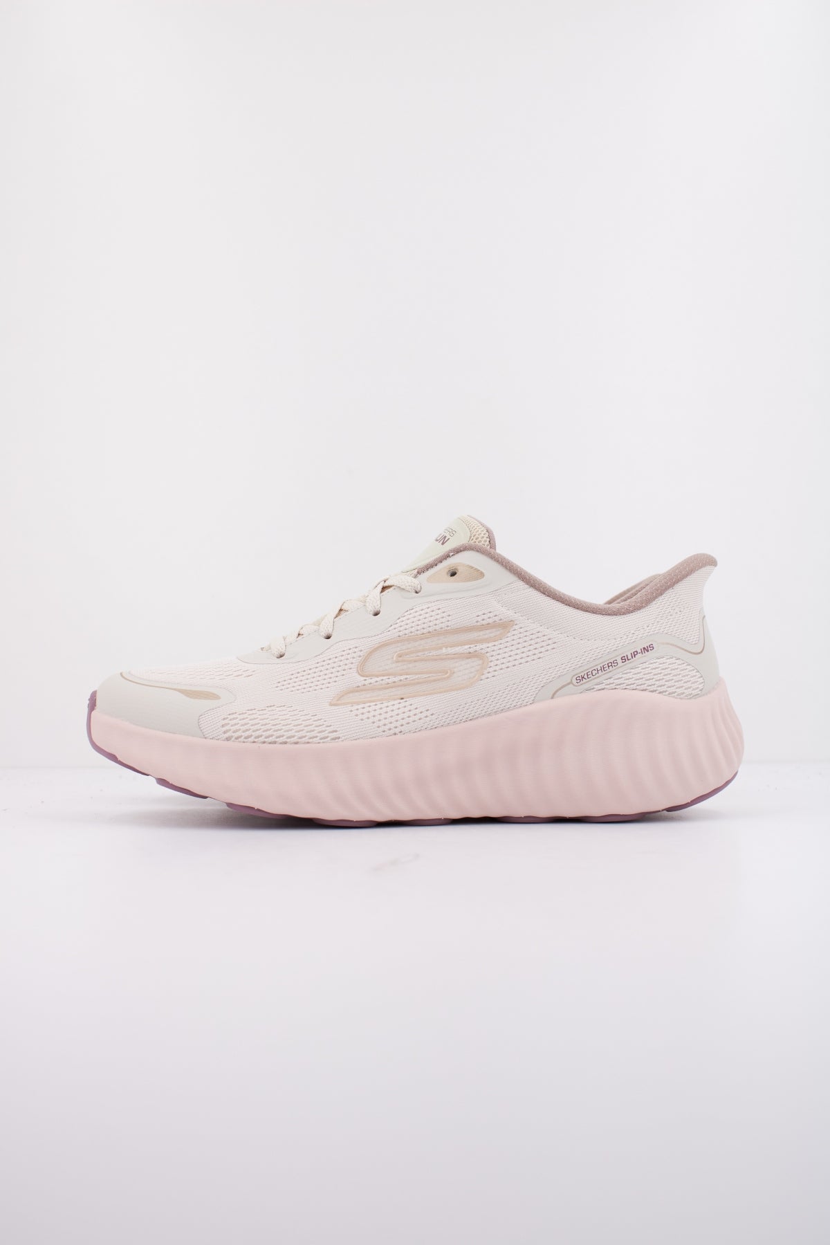 SKECHERS GO RUN NOW REGENT en color BEIS  (1)