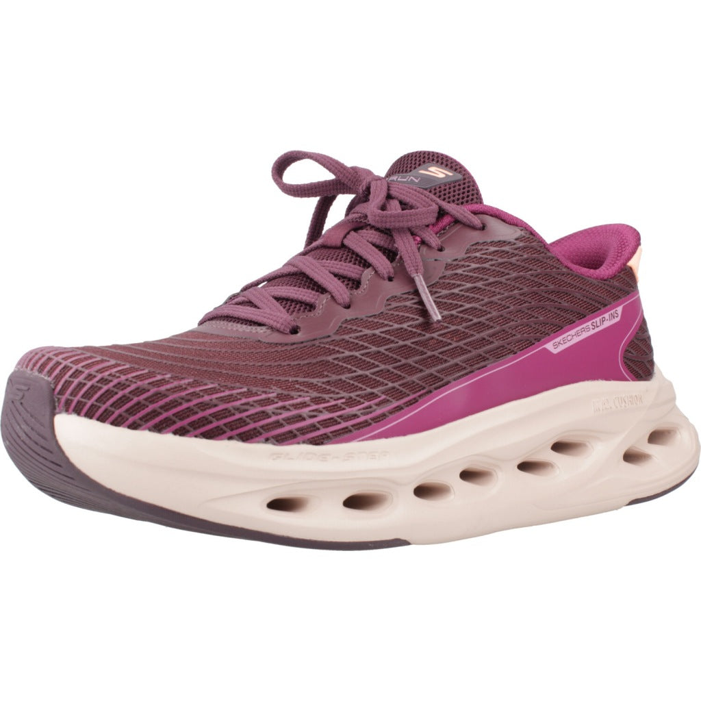 SKECHERS MAX CUSHIONING GLIDE STEP en color BURDEOS  (1)