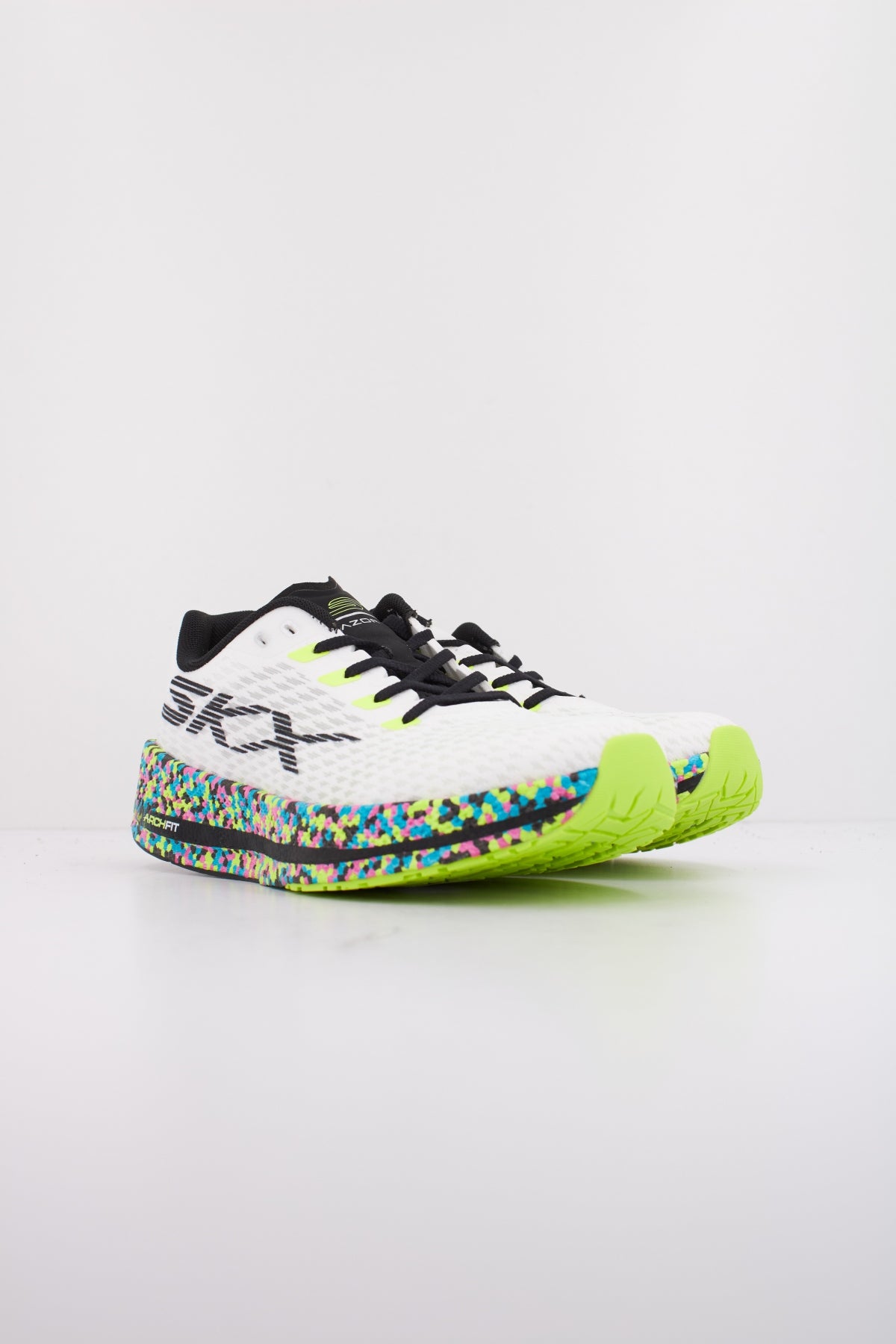 SKECHERS GO RUN RAZOR  en color BLANCO  (2)