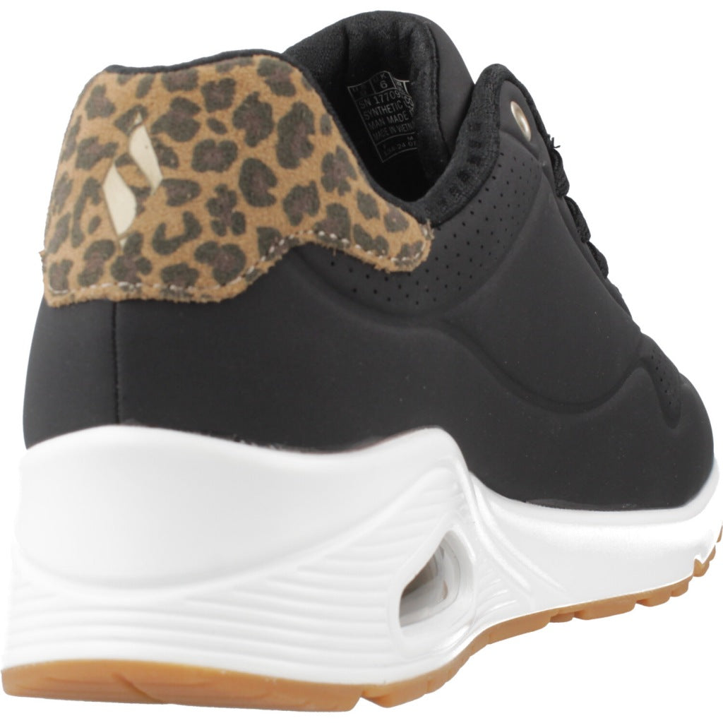 SKECHERS UNO JUNGLE NITE en color NEGRO  (3)