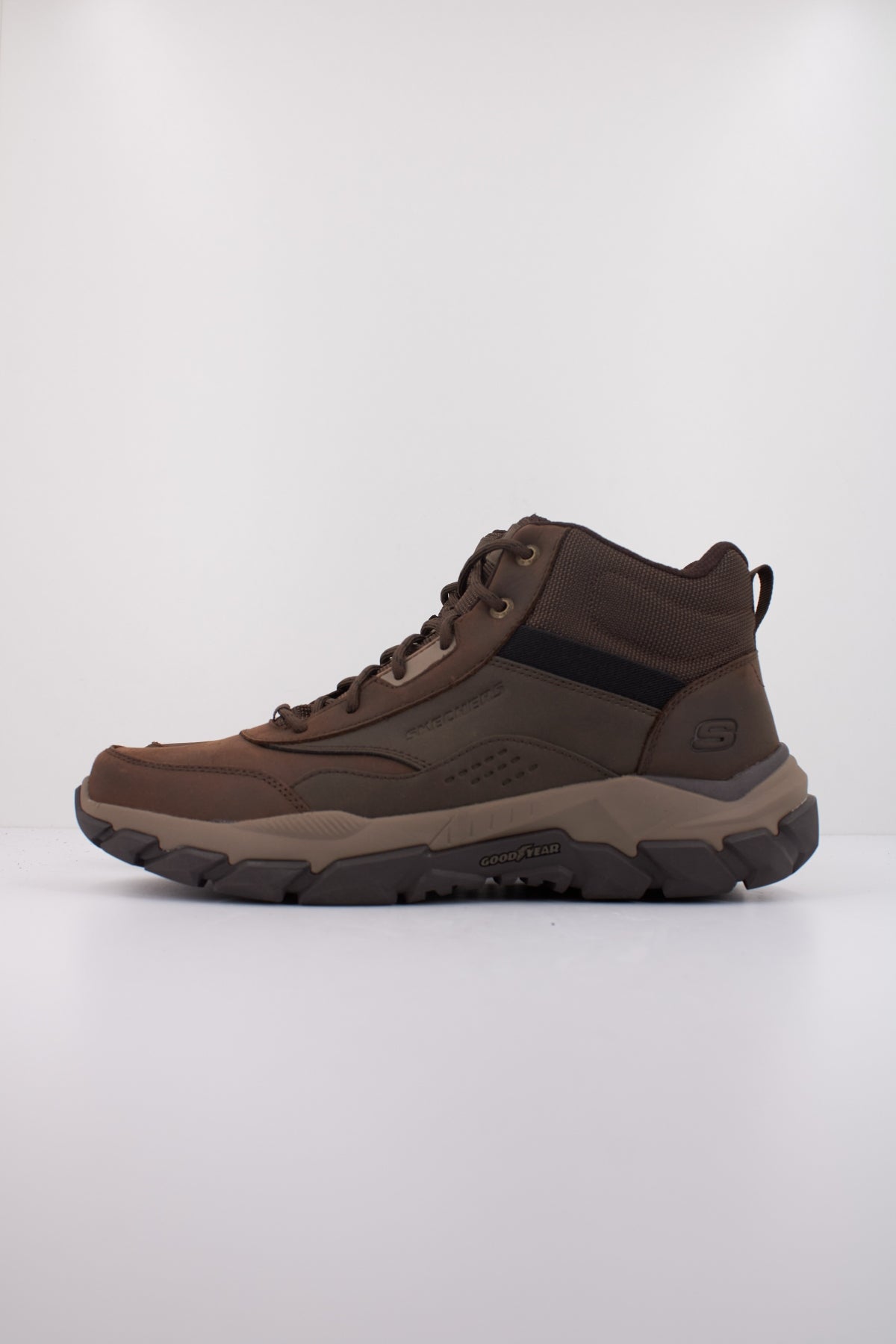 SKECHERS  SANTORO-HOPKINS  en color NEGRO  (1)