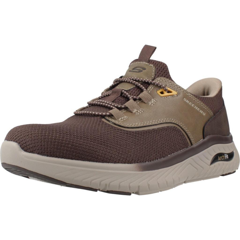 SKECHERS SLIP-INS ARCH FIT CROSSER - CHOZEN en color MARRON  (1)