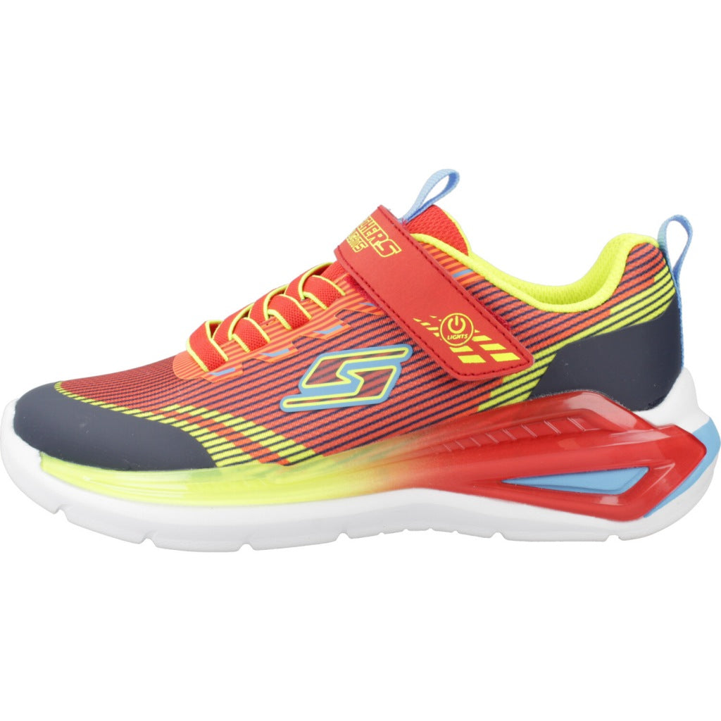 SKECHERS  LIGHTS TRINAMICS .  en color ROJO  (2)