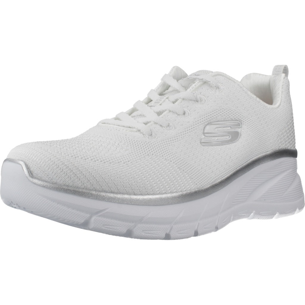SKECHERS FASHION FIT . MOONLIGHT en color BLANCO  (1)