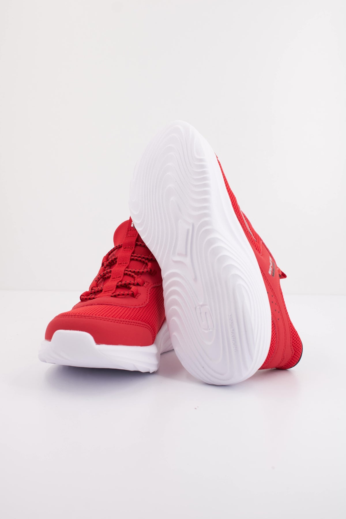 SKECHERS BOUNDER PRO en color ROJO  (5)
