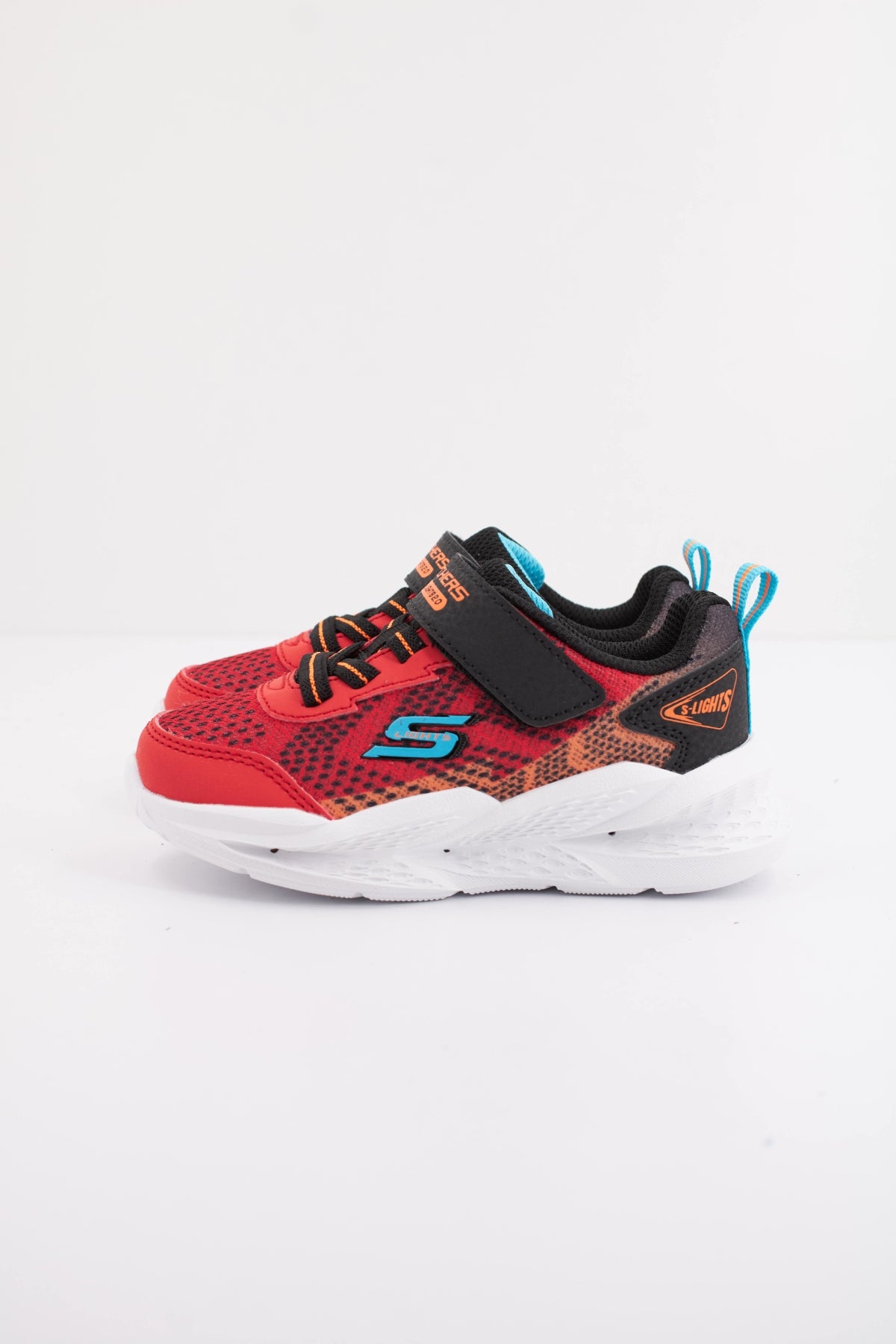 SKECHERS METEOR LIGHTS en color ROJO  (1)