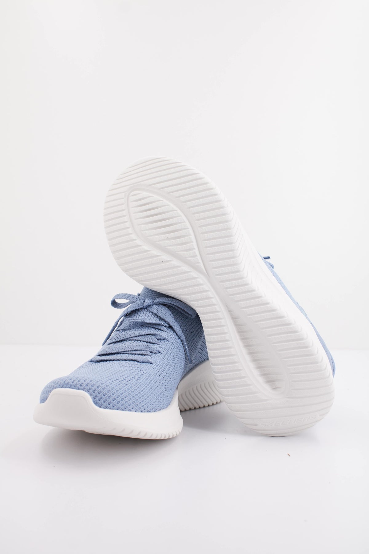 SKECHERS ULTRA FLEX . ELEVATED MOT en color AZUL  (5)