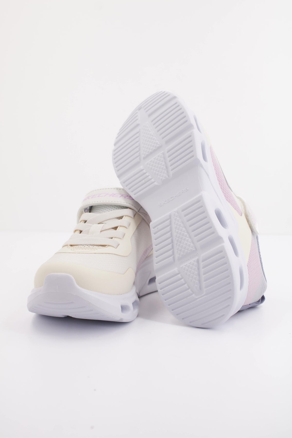 SKECHERS GLIDE STEP DRIFT en color AMARILLO  (5)