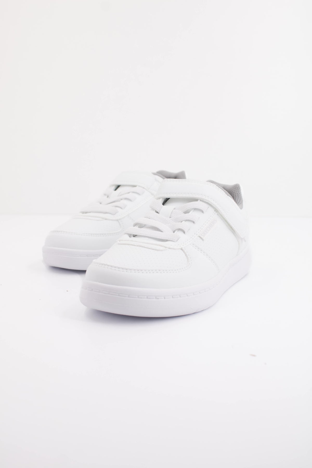 SKECHERS QUICK STREET LITE en color BLANCO  (2)