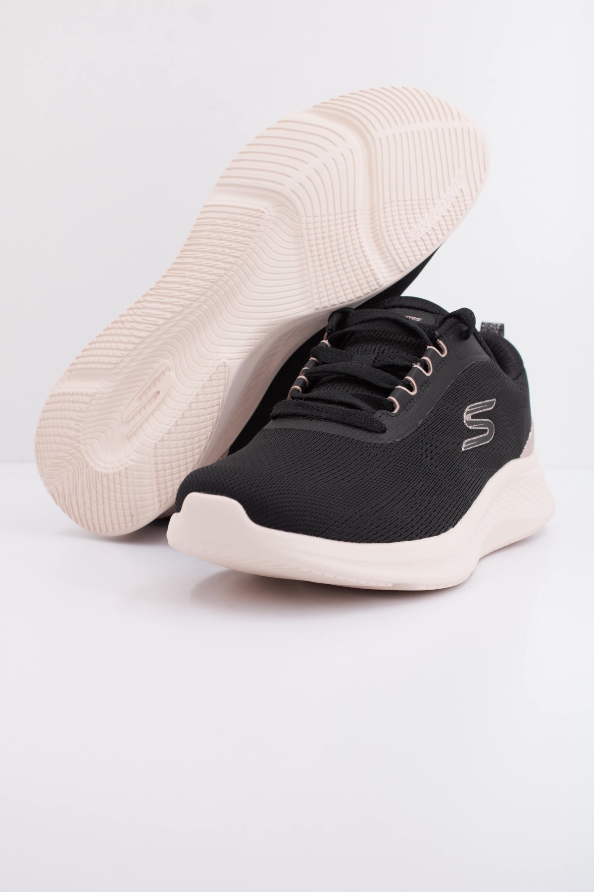 SKECHERS LITE PRO . BRILLIAN en color NEGRO  (5)