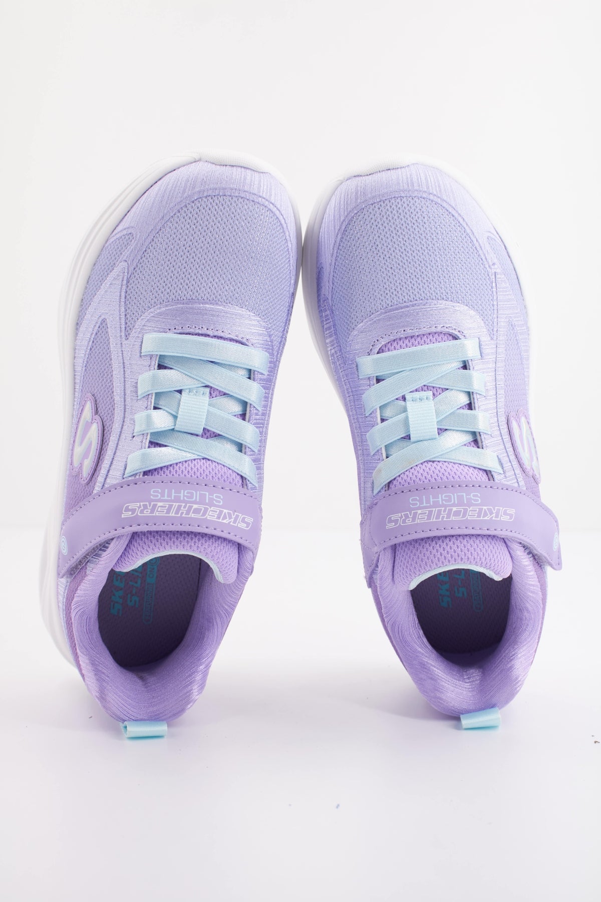 SKECHERS SOLA GLOW . en color VIOLETA  (3)